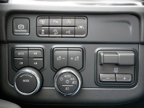 New 2025 Chevrolet Tahoe Premier image 19