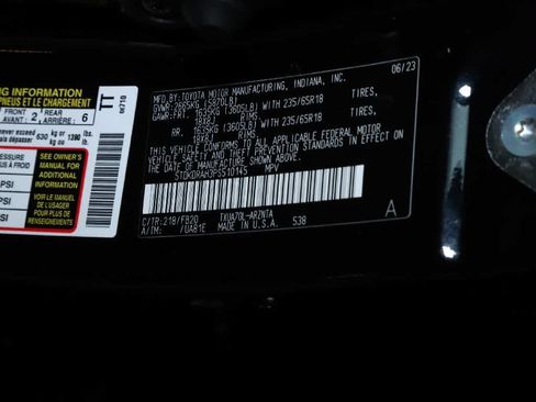 Used 2023 Toyota Highlander L FWD image 20