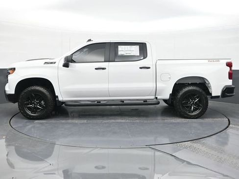 New 2026 Chevrolet Silverado 1500 Custom Trail Boss w/ LPO, Dark Essentials Package AWD/4WD image 6