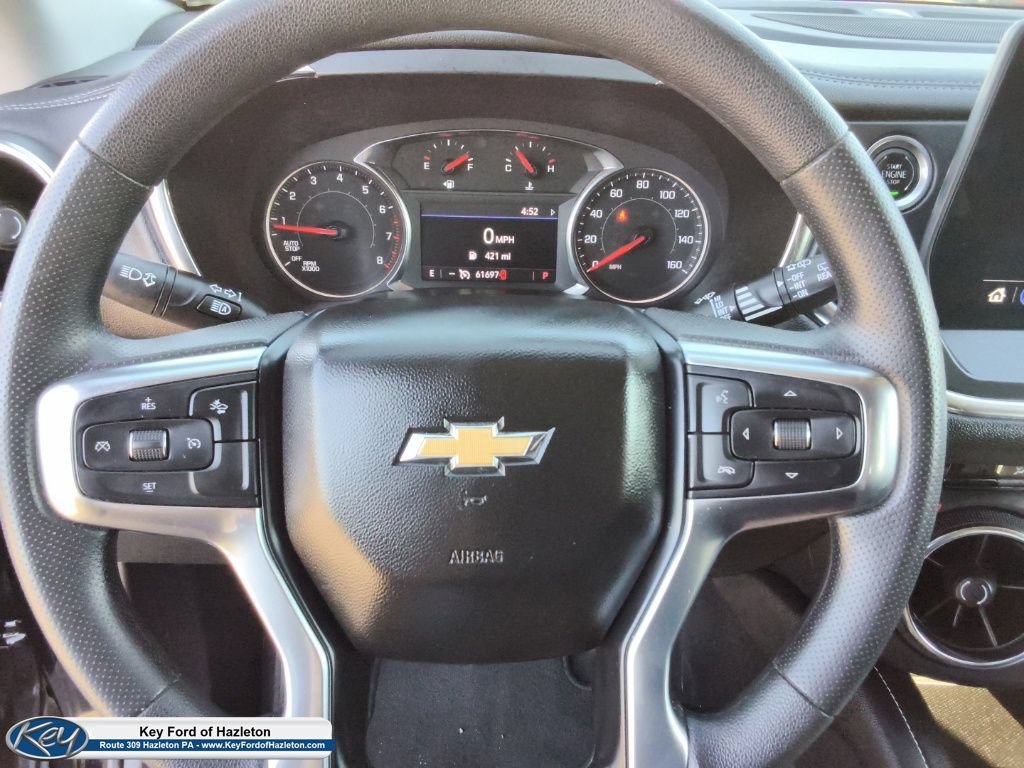 Used 2025 Chevrolet Blazer LT FWD image 30