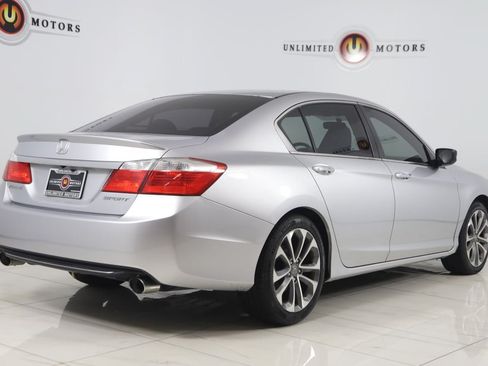 Used 2013 Honda Accord Sport image 3