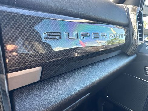 Used 2021 Ford F350 Lariat w/ Lariat Ultimate Package image 33