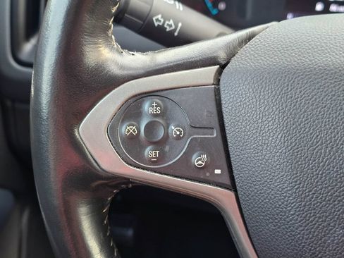 Used 2020 Chevrolet Colorado Z71 AWD/4WD image 19