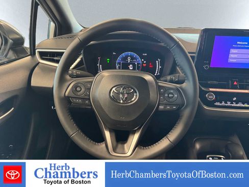 New 2026 Toyota Corolla SE FWD image 17
