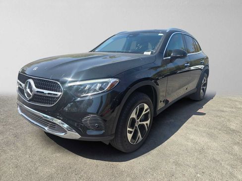 Certified 2025 Mercedes-Benz GLC 350e 4MATIC image 7