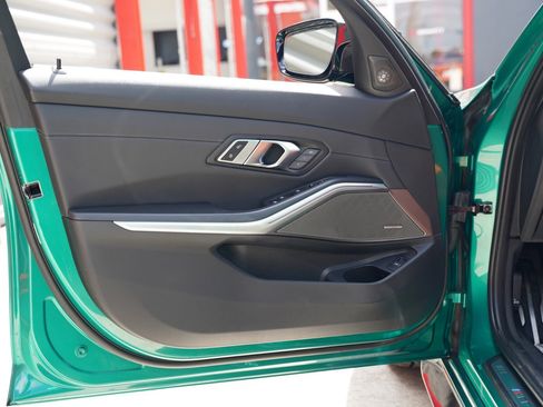 Used 2023 BMW M3 Competition w/ M Carbon Exterior Package image 9