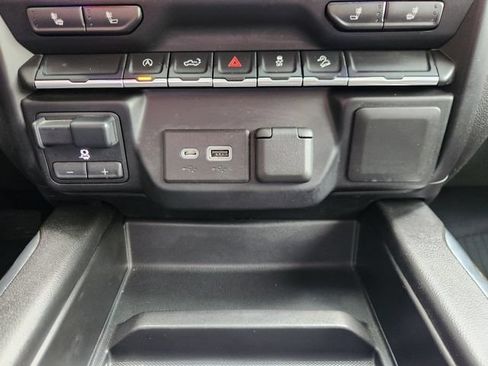 Used 2021 Chevrolet Silverado 1500 RST AWD/4WD image 18