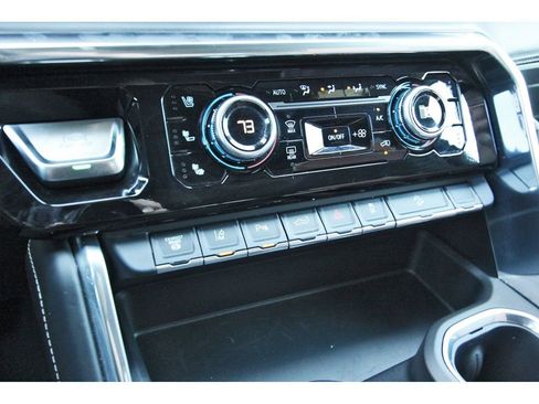 Used 2024 GMC Sierra 2500 Denali Ultimate image 23