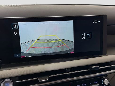 Used 2025 Hyundai Tucson SEL image 17