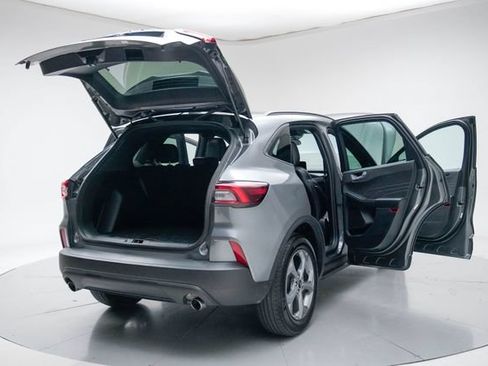 Used 2025 Ford Escape ST-Line FWD image 22