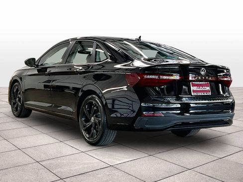 New 2026 Volkswagen Jetta SE FWD image 3