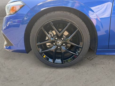 Used 2024 Honda Civic Sport image 9