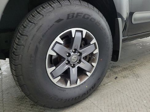 Used 2015 Nissan Xterra PRO-4X AWD/4WD image 31