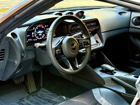 Used 2024 Nissan Z Sport w/ Floor Mat Package image 39
