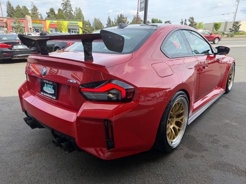 Used 2024 BMW M2 RWD image 8