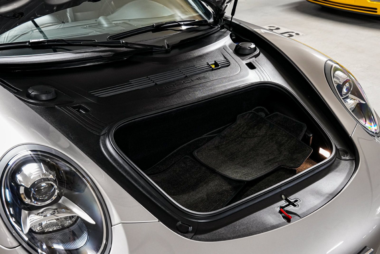 Used 2012 Porsche 911 Carrera S RWD image 40