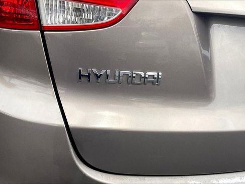 Used 2013 Hyundai Tucson GLS FWD image 8