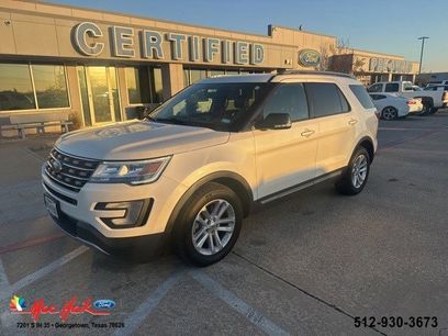 Certified 2017 Ford Explorer XLT w/ Equipment Group 202A