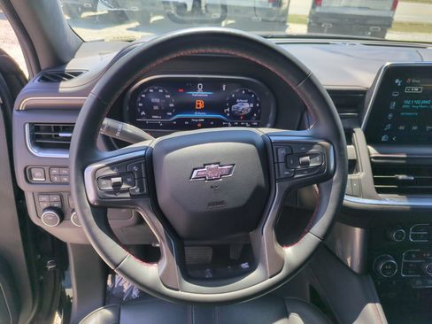 Used 2023 Chevrolet Tahoe RST w/ Luxury Package AWD/4WD image 18