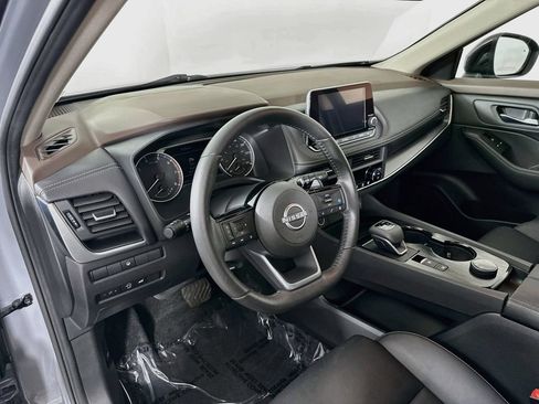 Certified 2023 Nissan Rogue SV w/ SV Premium B Package AWD/4WD image 15