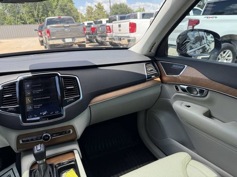 Used 2018 Volvo XC90 T6 Inscription w/ Convenience Package AWD/4WD image 22