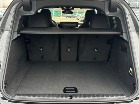 New 2026 BMW iX xDrive60 image 10