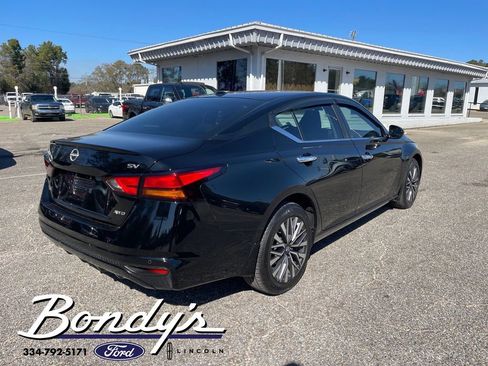 Used 2023 Nissan Altima 2.5 SV image 19