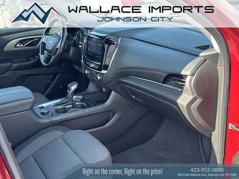 Used 2021 Chevrolet Traverse LT FWD image 38