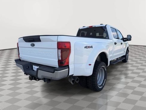 Used 2022 Ford F350 XLT AWD/4WD image 7