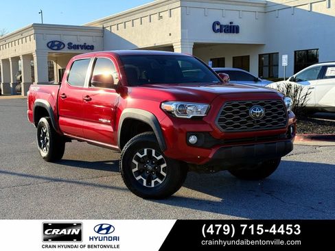 Used 2021 Toyota Tacoma TRD Off-Road image 1