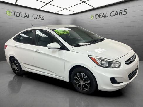 Used 2016 Hyundai Accent SE FWD image 3