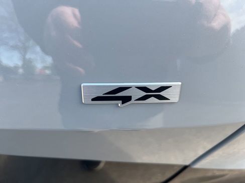 Certified 2024 Kia Sportage SX AWD/4WD image 31