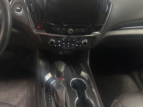 Used 2023 Chevrolet Traverse RS w/ LPO, Floor Liner Package image 10