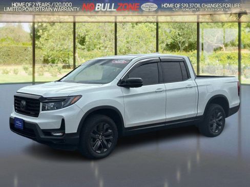 Used 2021 Honda Ridgeline Sport image 1