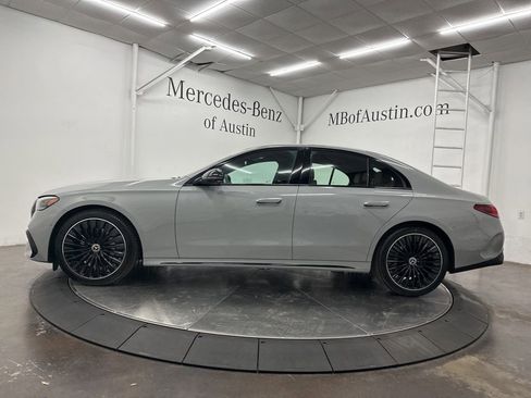 New 2026 Mercedes-Benz E 350 4MATIC Sedan image 4