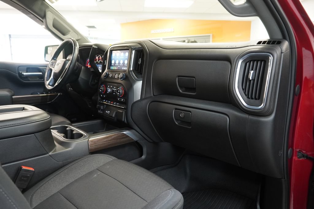 Used 2020 Chevrolet Silverado 1500 LT Trail Boss AWD/4WD image 37