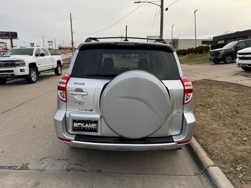Used 2009 Toyota RAV4 4WD image 4