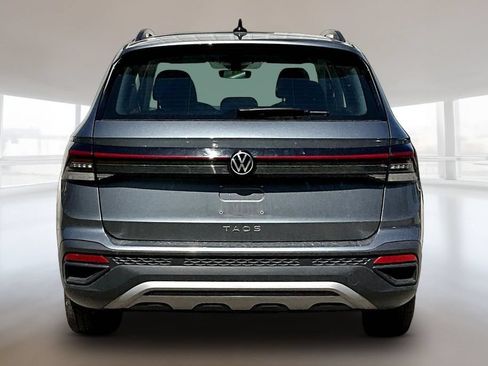 Used 2025 Volkswagen Taos S FWD image 5