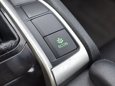 Used 2021 Honda Civic Sport image 25