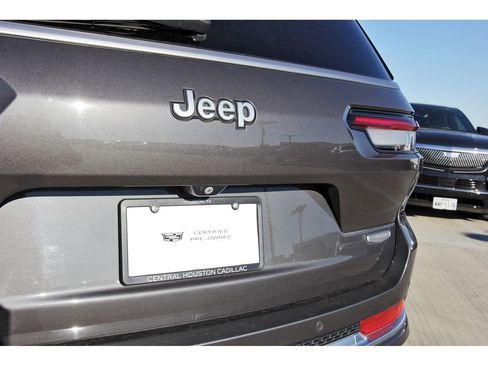 Used 2021 Jeep Grand Cherokee L Summit image 30