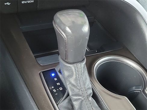 Used 2021 Toyota Camry SE image 15