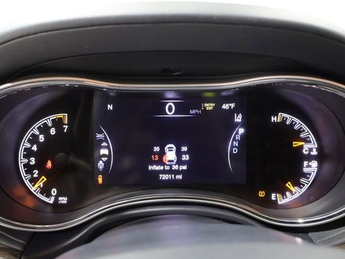 Used 2018 Jeep Grand Cherokee Summit AWD/4WD image 39