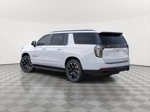New 2026 Chevrolet Suburban RST image 3