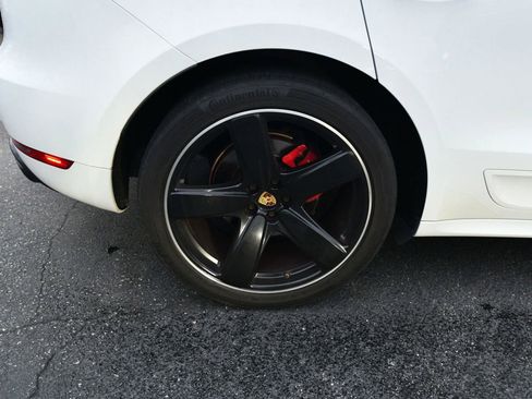 Used 2017 Porsche Macan GTS AWD/4WD image 11