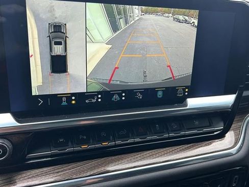 Used 2023 Chevrolet Silverado 1500 LT Trail Boss w/ LT Trail Boss Premium Package image 17