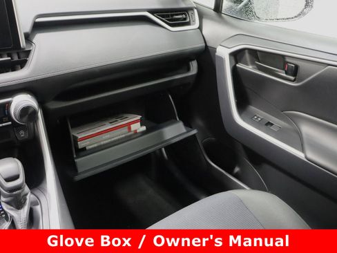 Used 2024 Toyota RAV4 LE image 20