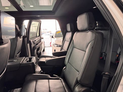 Used 2023 GMC Yukon Denali w/ Denali Reserve Package AWD/4WD image 21