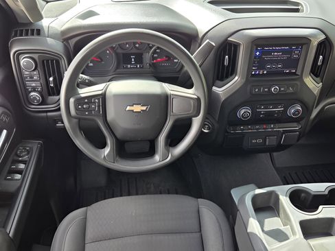 Used 2023 Chevrolet Silverado 1500 Custom AWD/4WD image 11