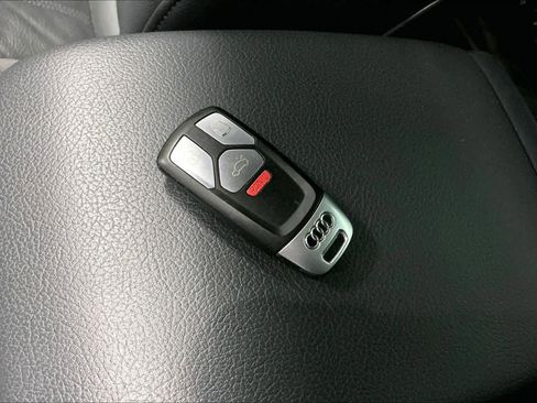 Used 2018 Audi Q5 Premium Plus w/ Premium Plus Package image 13