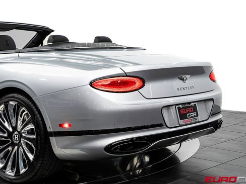 Used 2023 Bentley Continental GT Speed AWD/4WD image 19